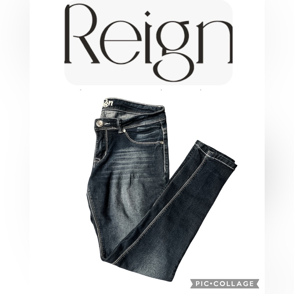 Reign Women's Midnight Blue Skinny Jeans